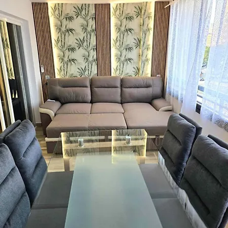 דירה Daniel Flat Swimming Pool Levante בנידורם